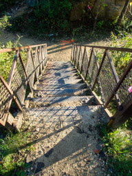 Steel steps down Horseshoe Bluff
