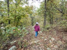 Good hiking with now rain.